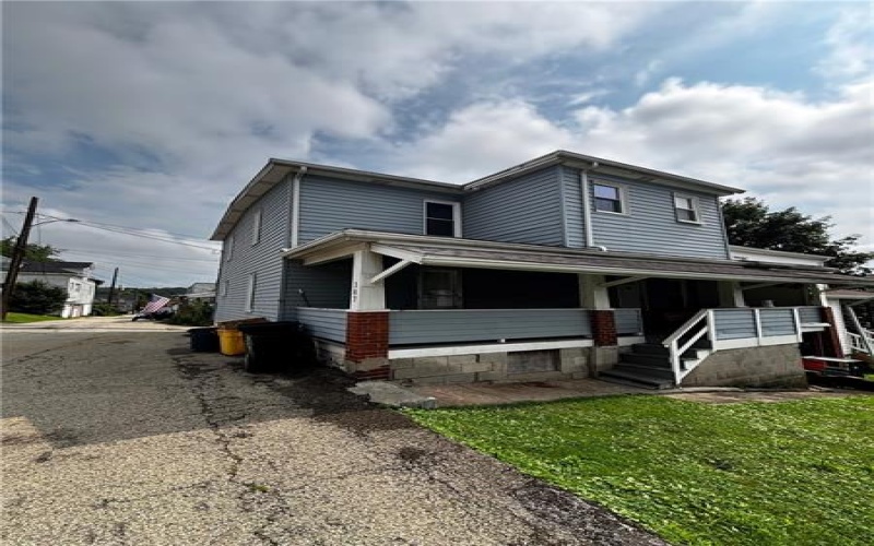 307 Mulberry Ln, Irwin, 15642, 2 Bedrooms Bedrooms, ,1 BathroomBathrooms,Lease,For Rent,Mulberry Ln,1765938