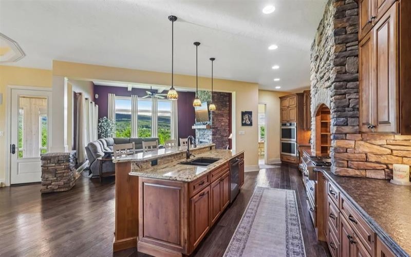 2017 Thunder Lane, Latrobe, 15650, 4 Bedrooms Bedrooms, 13 Rooms Rooms,3.2 BathroomsBathrooms,Residential,For Sale,Thunder Lane,1767346