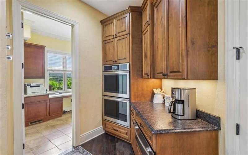 2017 Thunder Lane, Latrobe, 15650, 4 Bedrooms Bedrooms, 13 Rooms Rooms,3.2 BathroomsBathrooms,Residential,For Sale,Thunder Lane,1767346