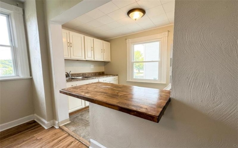 514 6th St, Irwin, 15642, 2 Bedrooms Bedrooms, ,1.1 BathroomsBathrooms,Lease,For Rent,6th St,1765942
