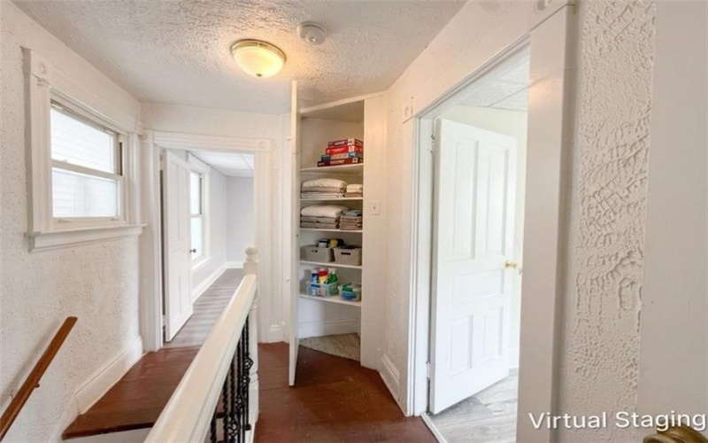 514 6th St, Irwin, 15642, 2 Bedrooms Bedrooms, ,1.1 BathroomsBathrooms,Lease,For Rent,6th St,1765942