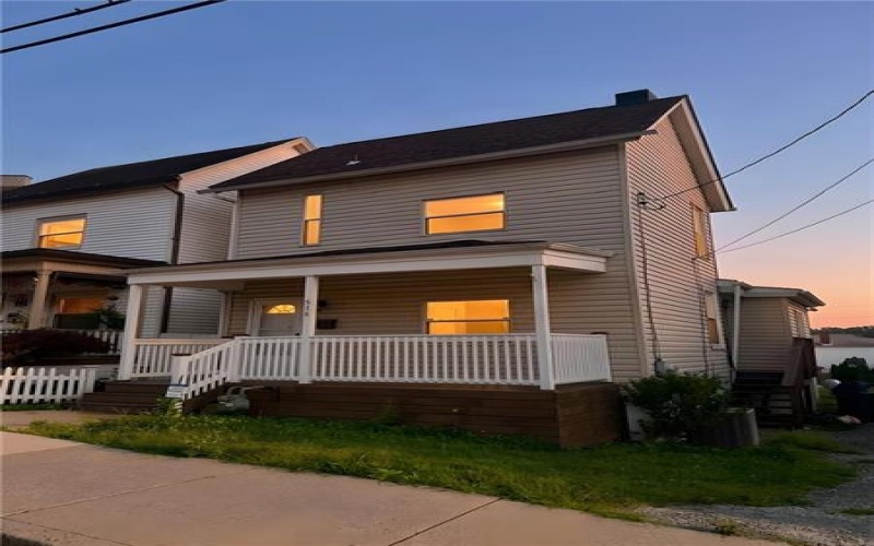 514 6th St, Irwin, 15642, 2 Bedrooms Bedrooms, ,1.1 BathroomsBathrooms,Lease,For Rent,6th St,1765942