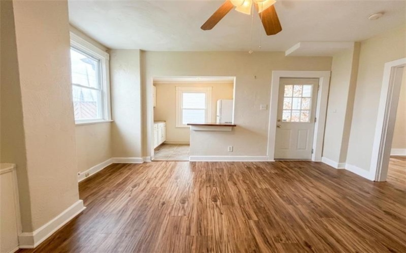 514 6th St, Irwin, 15642, 2 Bedrooms Bedrooms, ,1.1 BathroomsBathrooms,Lease,For Rent,6th St,1765942