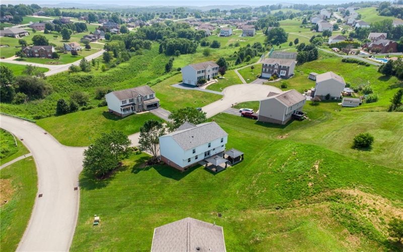 302 Davinci Ct, Rostraver Twp., 15012, 4 Bedroom Bedrooms, 11 Room Rooms,2.2 BathroomBathrooms,Residential,For Sale,Davinci Ct,1765952