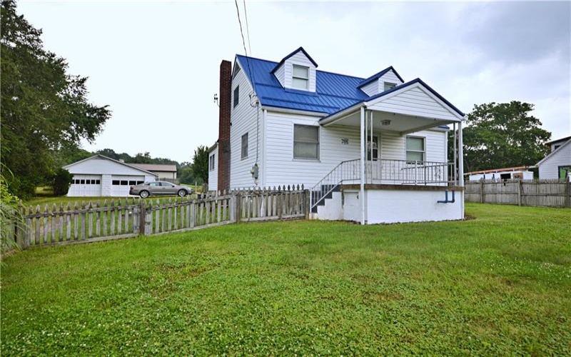709 Brinkerton Rd, Greensburg, 15601, 3 Bedroom Bedrooms, ,1.1 BathroomBathrooms,Residential,For Sale,Brinkerton Rd,1765958