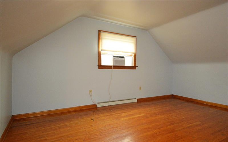 709 Brinkerton Rd, Greensburg, 15601, 3 Bedroom Bedrooms, ,1.1 BathroomBathrooms,Residential,For Sale,Brinkerton Rd,1765958