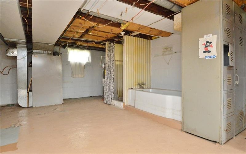 709 Brinkerton Rd, Greensburg, 15601, 3 Bedroom Bedrooms, ,1.1 BathroomBathrooms,Residential,For Sale,Brinkerton Rd,1765958