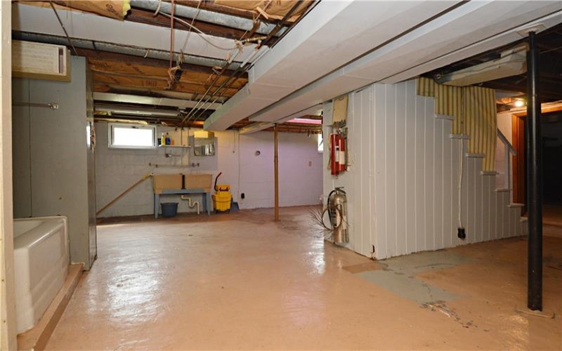 709 Brinkerton Rd, Greensburg, 15601, 3 Bedroom Bedrooms, ,1.1 BathroomBathrooms,Residential,For Sale,Brinkerton Rd,1765958