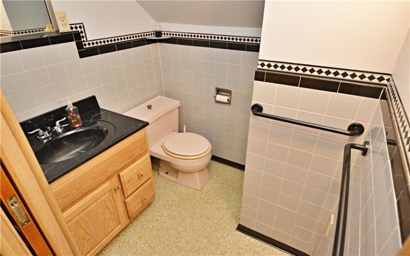709 Brinkerton Rd, Greensburg, 15601, 3 Bedroom Bedrooms, ,1.1 BathroomBathrooms,Residential,For Sale,Brinkerton Rd,1765958