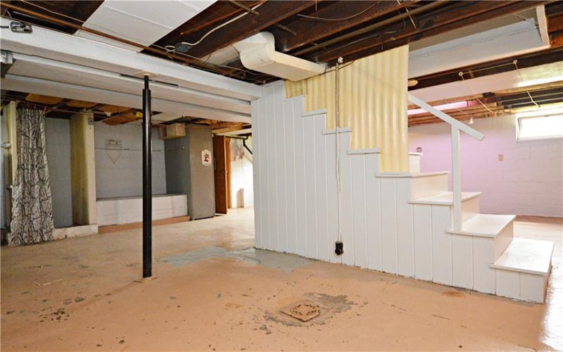 709 Brinkerton Rd, Greensburg, 15601, 3 Bedroom Bedrooms, ,1.1 BathroomBathrooms,Residential,For Sale,Brinkerton Rd,1765958