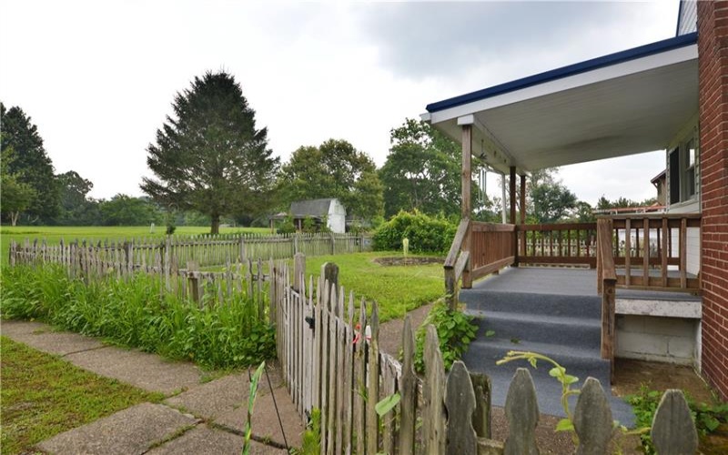 709 Brinkerton Rd, Greensburg, 15601, 3 Bedroom Bedrooms, ,1.1 BathroomBathrooms,Residential,For Sale,Brinkerton Rd,1765958