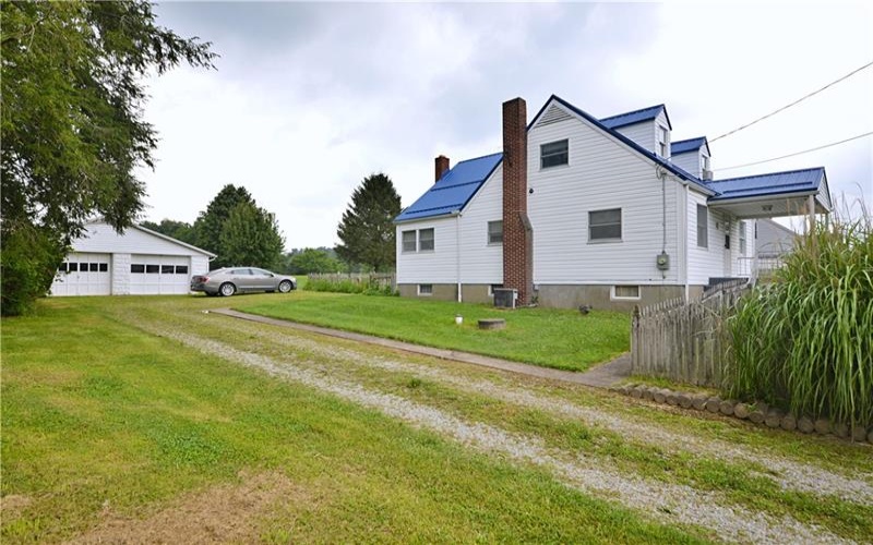 709 Brinkerton Rd, Greensburg, 15601, 3 Bedroom Bedrooms, ,1.1 BathroomBathrooms,Residential,For Sale,Brinkerton Rd,1765958