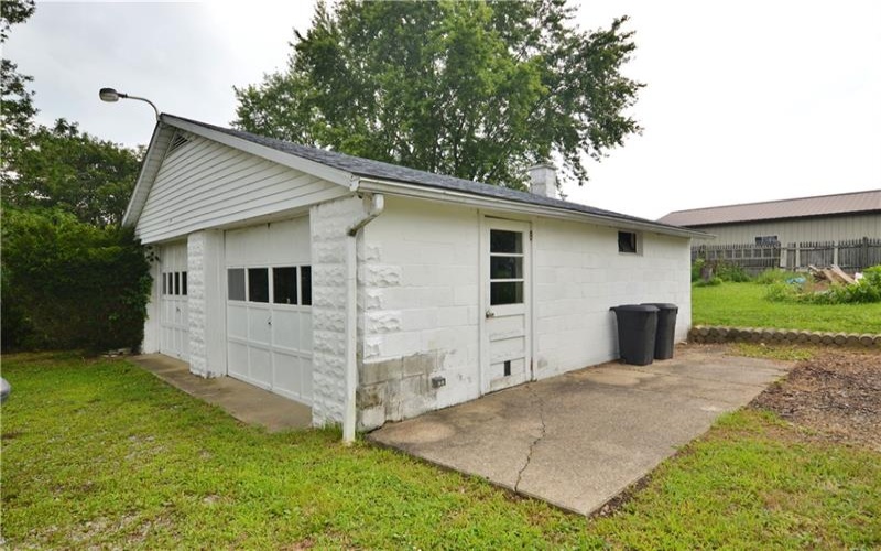 709 Brinkerton Rd, Greensburg, 15601, 3 Bedroom Bedrooms, ,1.1 BathroomBathrooms,Residential,For Sale,Brinkerton Rd,1765958