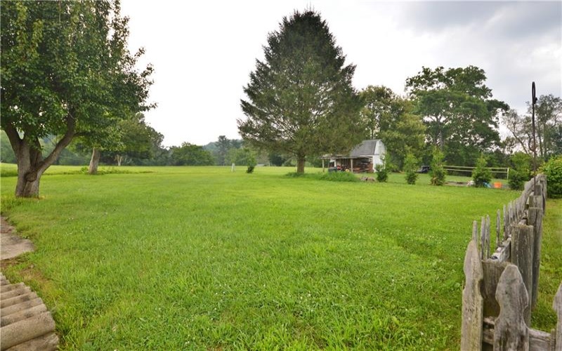 709 Brinkerton Rd, Greensburg, 15601, 3 Bedroom Bedrooms, ,1.1 BathroomBathrooms,Residential,For Sale,Brinkerton Rd,1765958