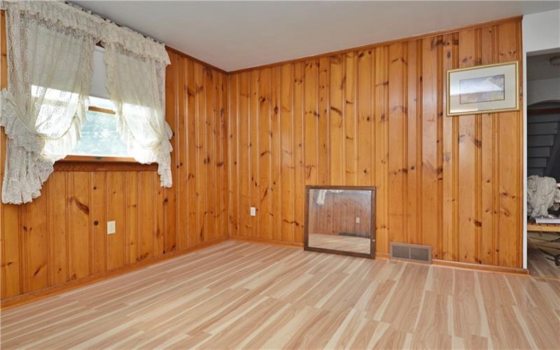 709 Brinkerton Rd, Greensburg, 15601, 3 Bedroom Bedrooms, ,1.1 BathroomBathrooms,Residential,For Sale,Brinkerton Rd,1765958
