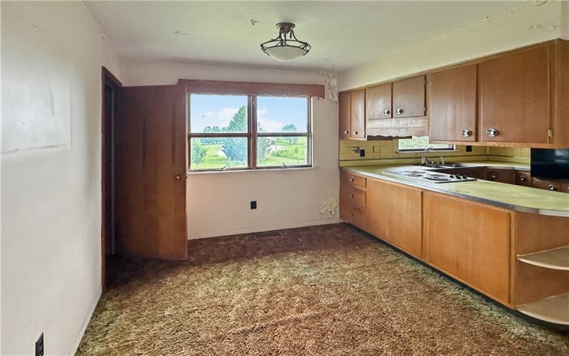 4101 Glades Pike, Somerset, 15501, 3 Bedrooms Bedrooms, 6 Rooms Rooms,2 BathroomsBathrooms,Residential,For Sale,Glades Pike,1765966