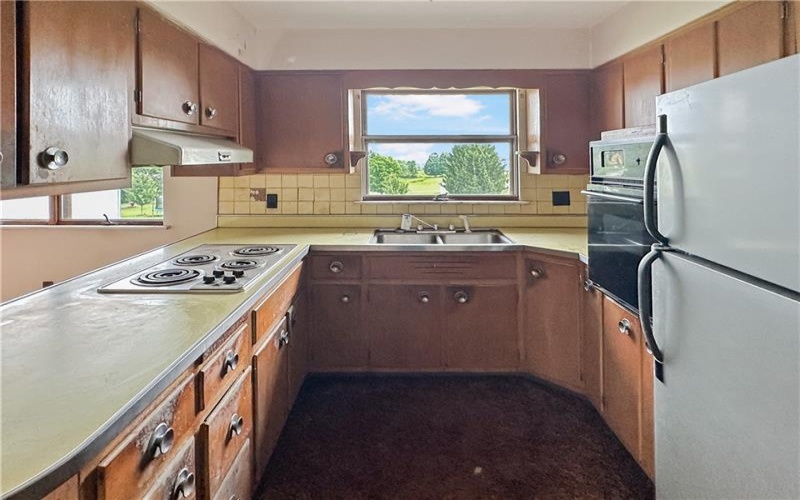 4101 Glades Pike, Somerset, 15501, 3 Bedrooms Bedrooms, 6 Rooms Rooms,2 BathroomsBathrooms,Residential,For Sale,Glades Pike,1765966