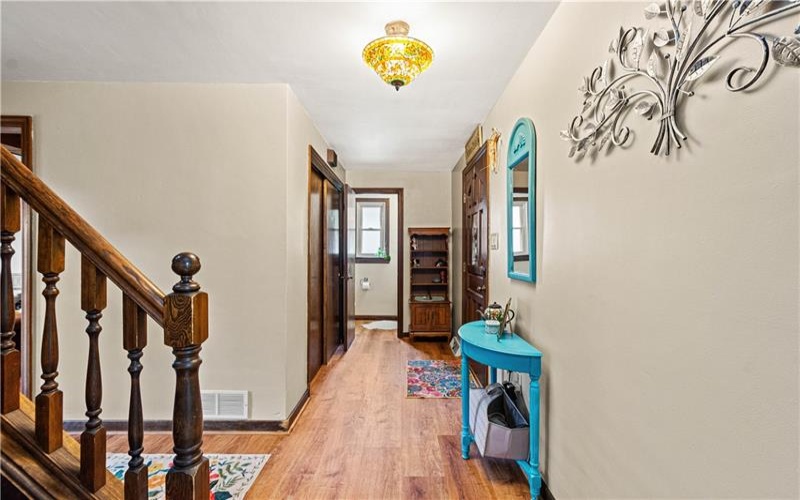 190 Delaware Trl, Venetia, 15367, 4 Bedrooms Bedrooms, 12 Rooms Rooms,2.1 BathroomsBathrooms,Residential,For Sale,Delaware Trl,1767378