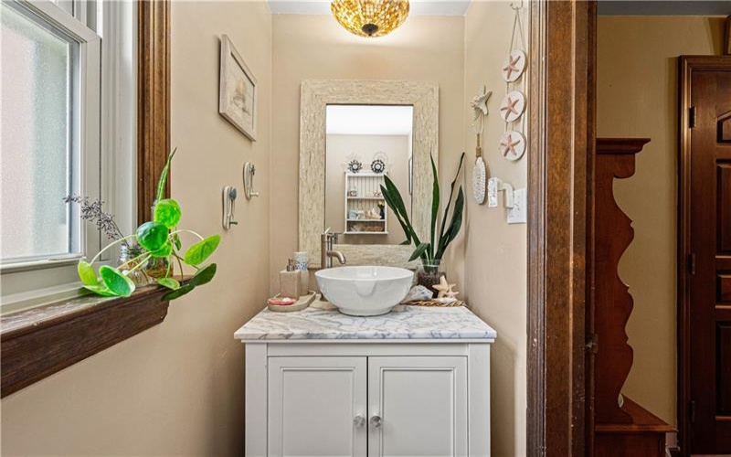 190 Delaware Trl, Venetia, 15367, 4 Bedrooms Bedrooms, 12 Rooms Rooms,2.1 BathroomsBathrooms,Residential,For Sale,Delaware Trl,1767378