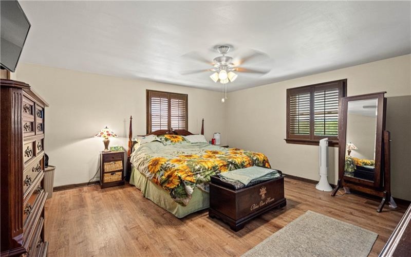 190 Delaware Trl, Venetia, 15367, 4 Bedrooms Bedrooms, 12 Rooms Rooms,2.1 BathroomsBathrooms,Residential,For Sale,Delaware Trl,1767378