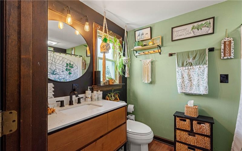 190 Delaware Trl, Venetia, 15367, 4 Bedrooms Bedrooms, 12 Rooms Rooms,2.1 BathroomsBathrooms,Residential,For Sale,Delaware Trl,1767378