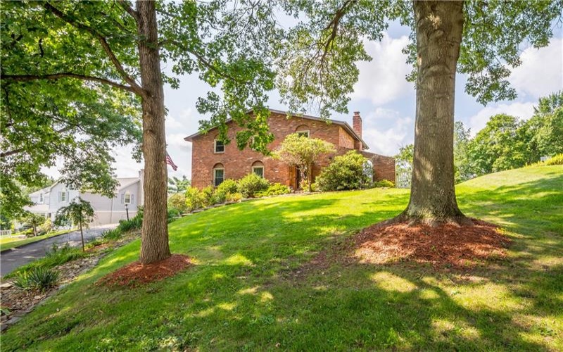 190 Delaware Trl, Venetia, 15367, 4 Bedrooms Bedrooms, 12 Rooms Rooms,2.1 BathroomsBathrooms,Residential,For Sale,Delaware Trl,1767378