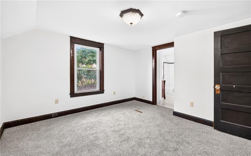 609 7th St, Charleroi, 15022, 3 Bedrooms Bedrooms, 8 Rooms Rooms,2 BathroomsBathrooms,Residential,For Sale,7th St,1765988