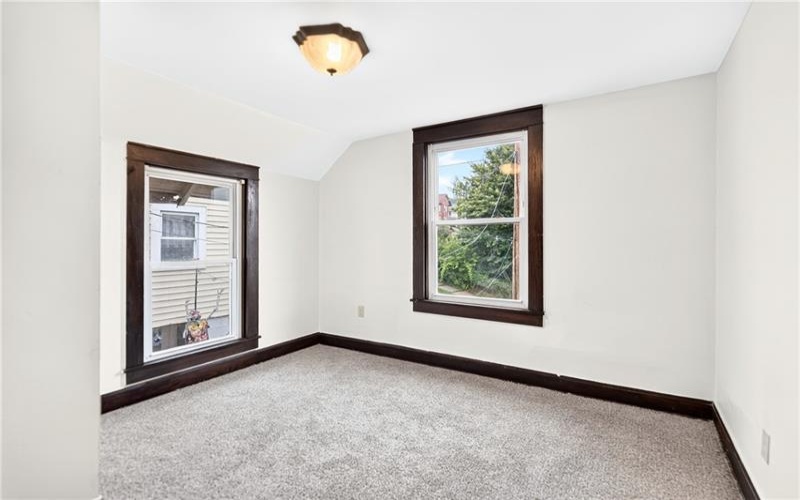 609 7th St, Charleroi, 15022, 3 Bedrooms Bedrooms, 8 Rooms Rooms,2 BathroomsBathrooms,Residential,For Sale,7th St,1765988