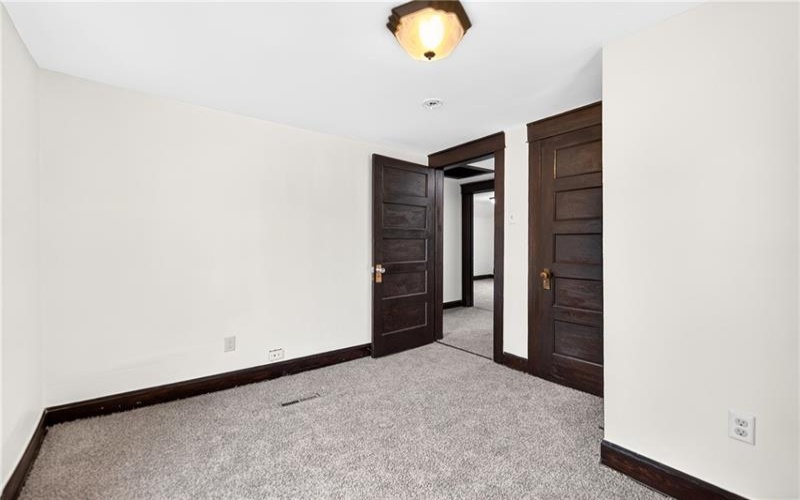 609 7th St, Charleroi, 15022, 3 Bedrooms Bedrooms, 8 Rooms Rooms,2 BathroomsBathrooms,Residential,For Sale,7th St,1765988