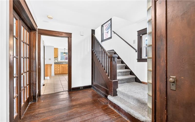 609 7th St, Charleroi, 15022, 3 Bedrooms Bedrooms, 8 Rooms Rooms,2 BathroomsBathrooms,Residential,For Sale,7th St,1765988