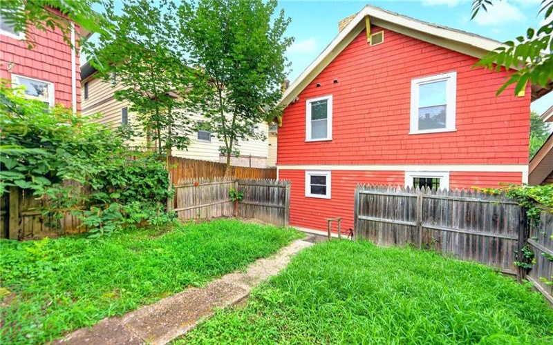 609 7th St, Charleroi, 15022, 3 Bedrooms Bedrooms, 8 Rooms Rooms,2 BathroomsBathrooms,Residential,For Sale,7th St,1765988