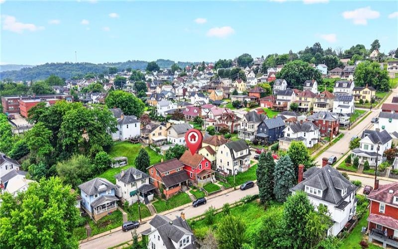 609 7th St, Charleroi, 15022, 3 Bedrooms Bedrooms, 8 Rooms Rooms,2 BathroomsBathrooms,Residential,For Sale,7th St,1765988