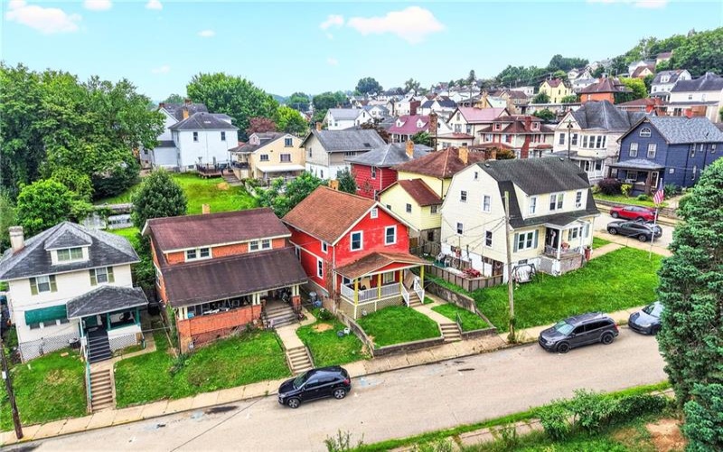 609 7th St, Charleroi, 15022, 3 Bedrooms Bedrooms, 8 Rooms Rooms,2 BathroomsBathrooms,Residential,For Sale,7th St,1765988