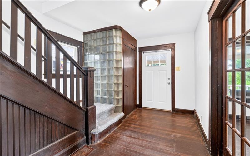 609 7th St, Charleroi, 15022, 3 Bedrooms Bedrooms, 8 Rooms Rooms,2 BathroomsBathrooms,Residential,For Sale,7th St,1765988