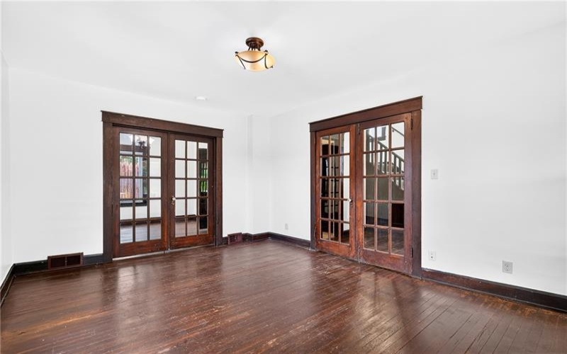 609 7th St, Charleroi, 15022, 3 Bedrooms Bedrooms, 8 Rooms Rooms,2 BathroomsBathrooms,Residential,For Sale,7th St,1765988