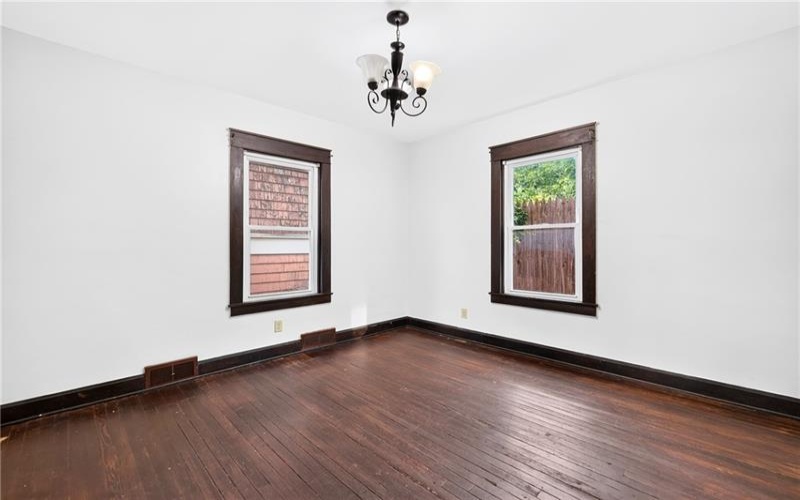 609 7th St, Charleroi, 15022, 3 Bedrooms Bedrooms, 8 Rooms Rooms,2 BathroomsBathrooms,Residential,For Sale,7th St,1765988