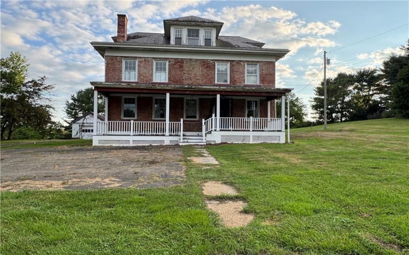 847 Old National Pike, Brownsville, 15417, 4 Bedrooms Bedrooms, 10 Rooms Rooms,2.1 BathroomsBathrooms,Residential,For Sale,Old National Pike,1767414