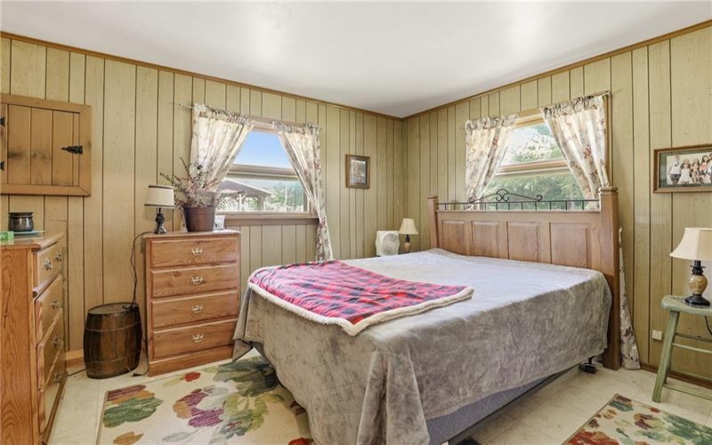 173 East Fairway Road, Central City, 15926, 2 Bedrooms Bedrooms, 6 Rooms Rooms,2 BathroomsBathrooms,Residential,For Sale,East Fairway Road,1766002