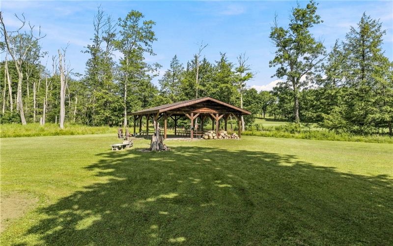 173 East Fairway Road, Central City, 15926, 2 Bedrooms Bedrooms, 6 Rooms Rooms,2 BathroomsBathrooms,Residential,For Sale,East Fairway Road,1766002