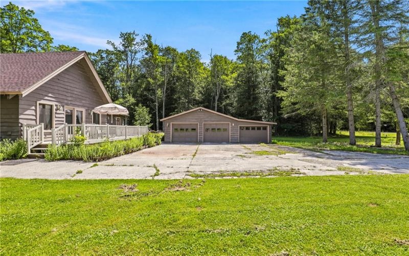 173 East Fairway Road, Central City, 15926, 2 Bedrooms Bedrooms, 6 Rooms Rooms,2 BathroomsBathrooms,Residential,For Sale,East Fairway Road,1766002