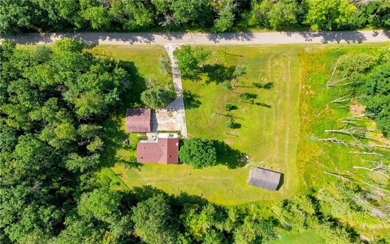 173 East Fairway Road, Central City, 15926, 2 Bedrooms Bedrooms, 6 Rooms Rooms,2 BathroomsBathrooms,Residential,For Sale,East Fairway Road,1766002