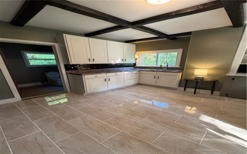 575 Adelaide Road, Connellsville, 15425, 3 Bedrooms Bedrooms, ,2 BathroomsBathrooms,Residential,For Sale,Adelaide Road,1766024