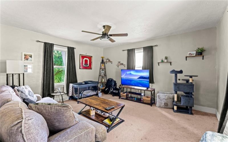 259 Cherry Ave, Houston, 15342, 2 Bedrooms Bedrooms, 6 Rooms Rooms,1 BathroomBathrooms,Residential,For Sale,Cherry Ave,1767478