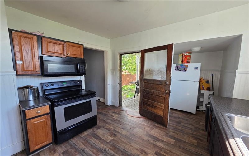 624 Front St, Brownsville, 15417, 3 Bedrooms Bedrooms, 6 Rooms Rooms,1 BathroomBathrooms,Residential,For Sale,Front St,1766041