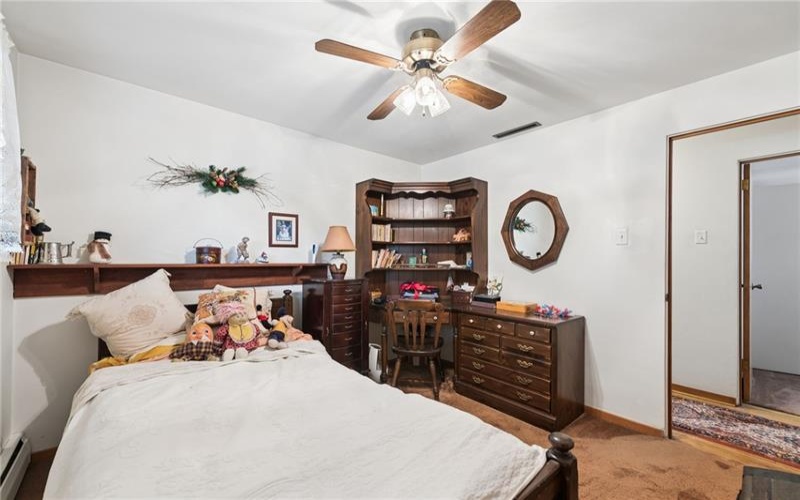 220 VERNON AVE, Belle Vernon, 15012, 3 Bedrooms Bedrooms, ,1.1 BathroomsBathrooms,Residential,For Sale,VERNON AVE,1766045