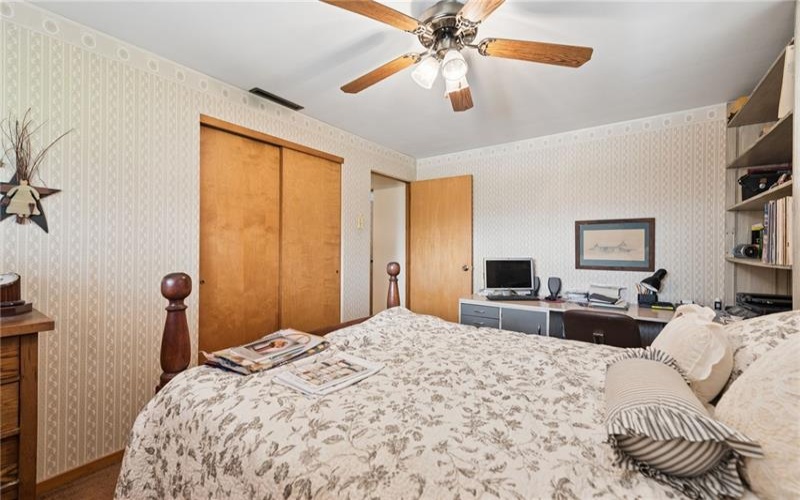 220 VERNON AVE, Belle Vernon, 15012, 3 Bedrooms Bedrooms, ,1.1 BathroomsBathrooms,Residential,For Sale,VERNON AVE,1766045
