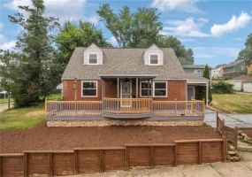 300 Pershing Dr, New Kensington, 15068, 3 Bedroom Bedrooms, ,2 BathroomBathrooms,Residential,For Sale,Pershing Dr,1766063