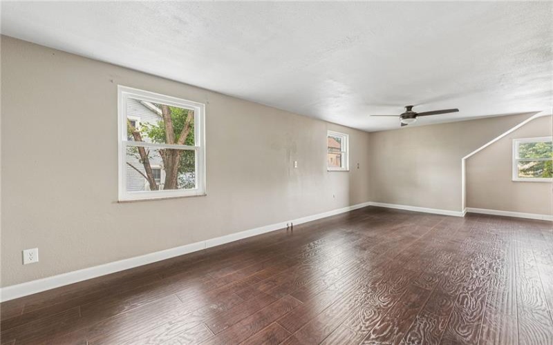 300 Pershing Dr, New Kensington, 15068, 3 Bedroom Bedrooms, ,2 BathroomBathrooms,Residential,For Sale,Pershing Dr,1766063