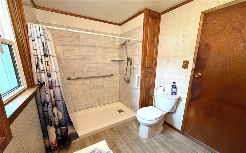 561 Chestnut Ridge Rd, Latrobe, 15650, 2 Bedroom Bedrooms, 5 Room Rooms,1 BathroomBathrooms,Residential,For Sale,Chestnut Ridge Rd,1767528