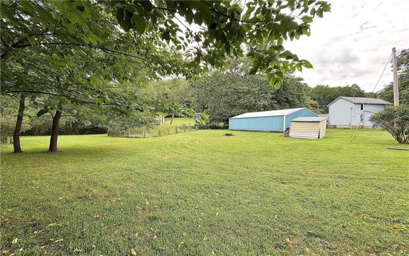 561 Chestnut Ridge Rd, Latrobe, 15650, 2 Bedroom Bedrooms, 5 Room Rooms,1 BathroomBathrooms,Residential,For Sale,Chestnut Ridge Rd,1767528